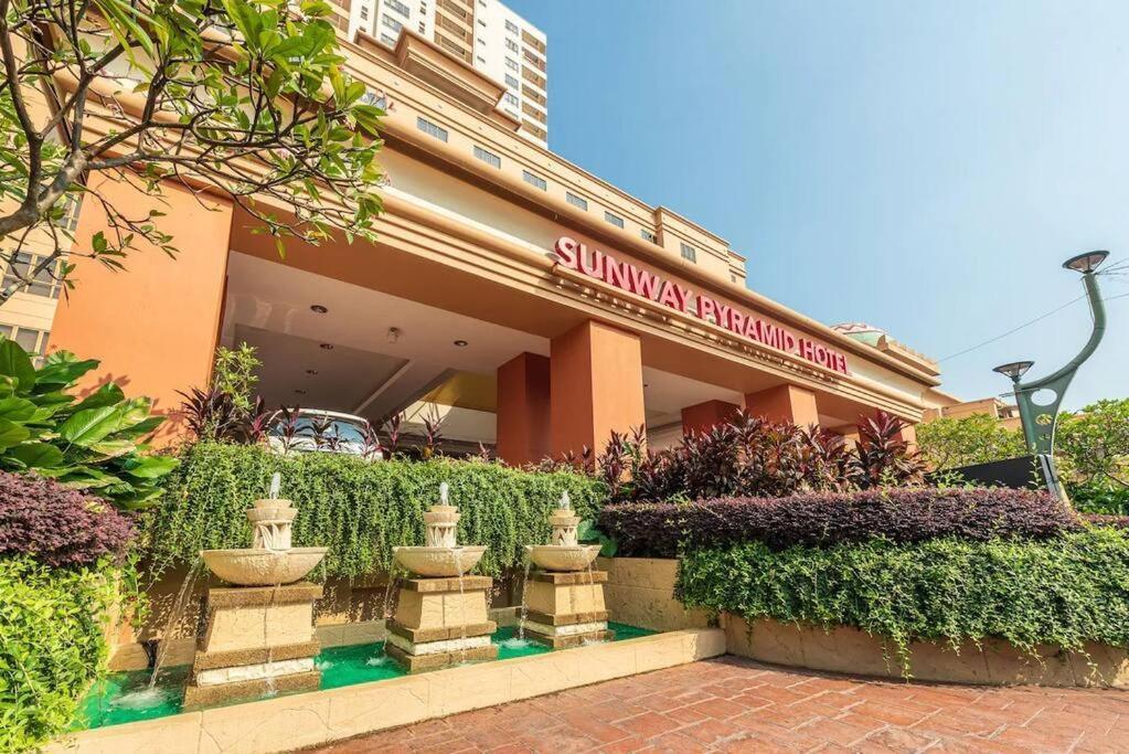 Sunway Lagoon Family Suites At Sunway Pyramid & Sunway Lagoon Kampong Penaga  Esterno foto